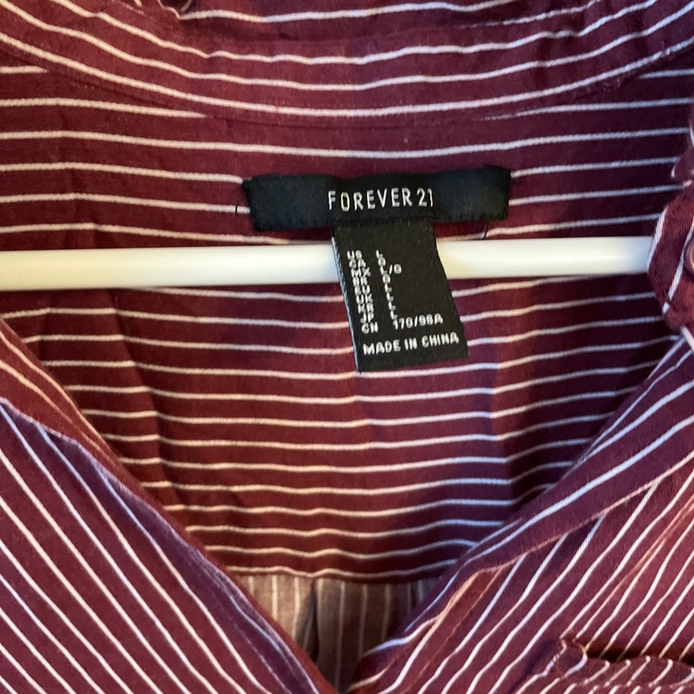 Button down, soft fabric - Picture 2 of 3